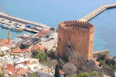 Side: Utflukt til Alanya-byen - lunsj og båttur inkludert
