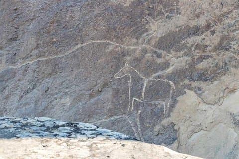 Mest booket heldagstur Qobustan, Mud Vulcano, Ateshgah & Yanardag
