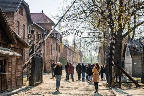 Visite guidée d'Auschwitz-Birkenau avec prise en charge à proximité ou à l'hôtel