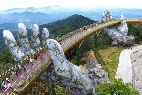 Golden Bridge Private Shore Exkursion von Da Nang / Hue (Chan May), Vietnam