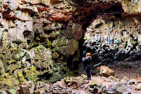 Desde Reykjavík : El tour del túnel de lava con traslado de ida y vuelta