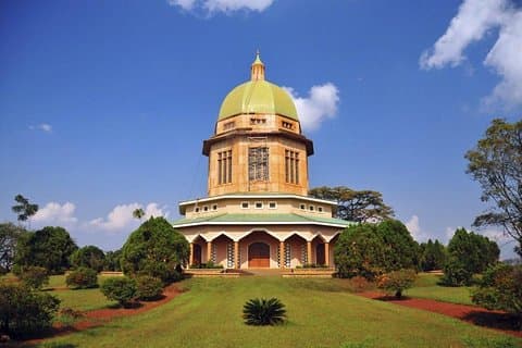Visite à pied de la ville de Kampala(Femme guidée)