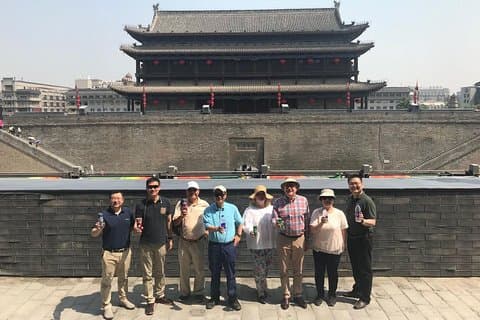 Privat heldagstur til Terracotta Warriors, City Wall, Mosque & Muslim Quater