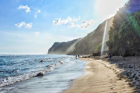 Playas famosas de BALI con Uluwatu Sunset Point
