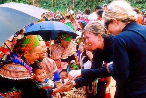 Sapa 3 jours 2 nuits - Marché de Bac Ha en bus / train (du vendredi au dimanche)