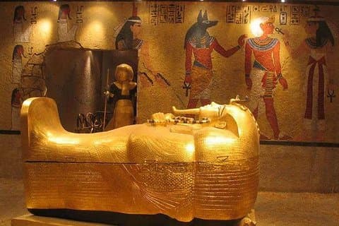 Halv dagstur Besøk Luxor- og mumifiseringsmuseene