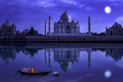 Full Moonlight Taj Mahal Tour - Night View Of Taj Mahal