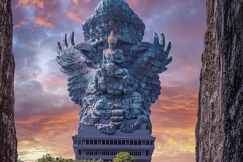 Uluwatu Sunset Tour And Kecak Dance