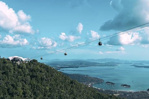 Panoramisk halvdag Langkawi Cable Car og Oriental Village Tour