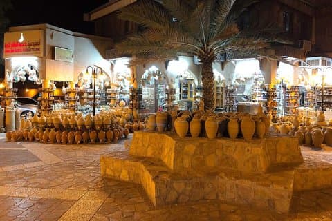 Nizwa, Bahla og Jabrin fort som utendørsaktiviteter
