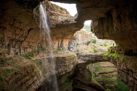 Baatara Gorge Waterfall, Jeita Grotto og Byblos Tour