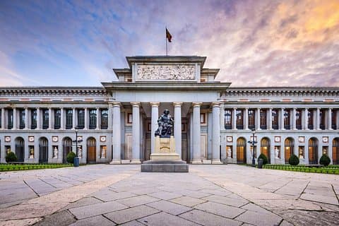 Visita privada al Museo del Prado con guía experto local
