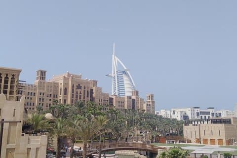 Excursão particular nos hotéis de Ras Al Khaima: Dubai 10 horas com motorista profissional