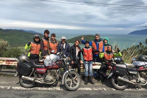 Hue til Hoi An ( Hoi An til Hue) Topputstyr med Lefamily Riders Tours ( 1 vei)