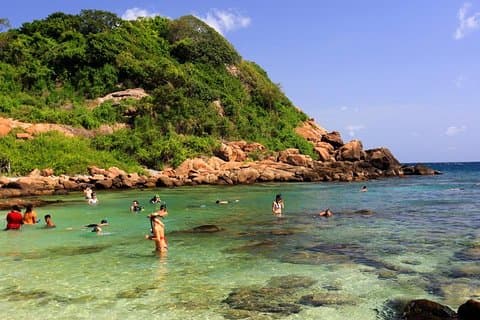 dagtour forest rock sigiriya naar snokling in trincomalee beach