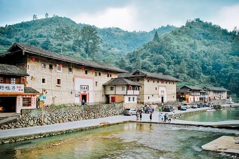 Turguide og bil: Privat dagstur til Tianluokeng Tulou fra Xiamen