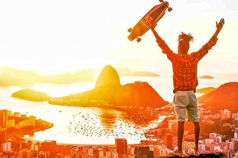 Tour to Mirante Dona Marta at sunrise with guide and photos!