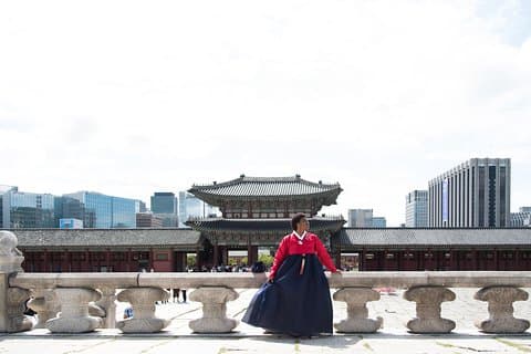 Private Palace Photo Shoot in Seoul met een fotograaf