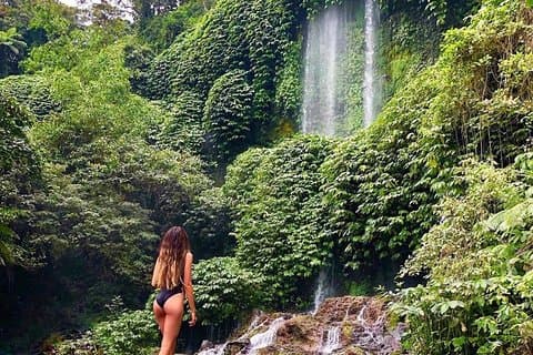 Private Lombok Wasserfall Tour: Benang Kelambu, Benang Stokel & Narmada Park