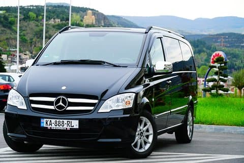 Tbilisi naar Batumi, of vice versa - Privé Transfer