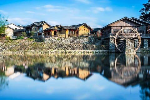 Excursão privada de um dia a Xiamen à antiga vila de Yunshuiyao e a HongkengTulou Cluster