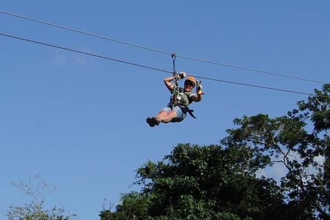 Mega Zip and Ride på den dominikanska landsbygden