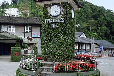 Chauffeur: Malacca to Fraser's Hill Transfer [Van]