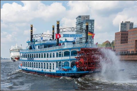 Tour por el puerto de Hamburgo (1 hora) – Speicherstadt y puerto