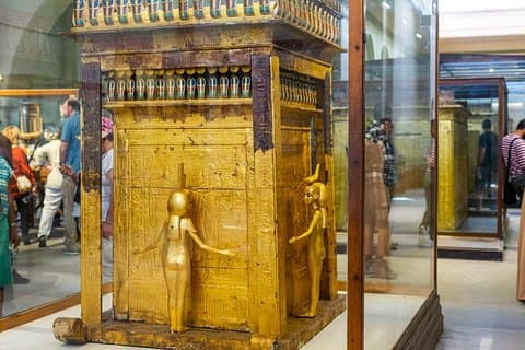 Kairo Top Tour Besuchen Sie das alte Ägyptische Museum