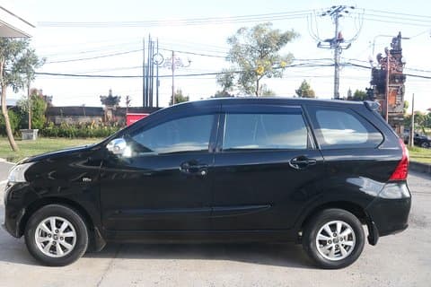 Bali Car Rent for 1 Day (5 Seat)