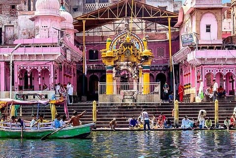 Excursión privada de día completo a Varanasi, que incluye Sarnath y paseo en barco por el Ganges
