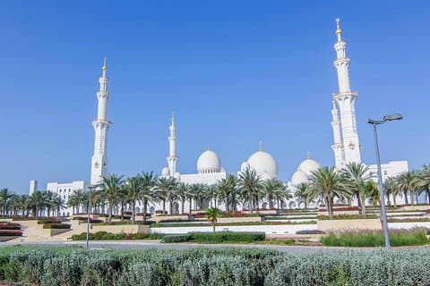 Tour di mezza giornata dei punti salienti della città di Abu Dhabi da Abu Dhabi