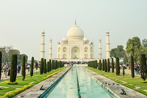 Taj Mahal privat guidad tur från Delhi med entré