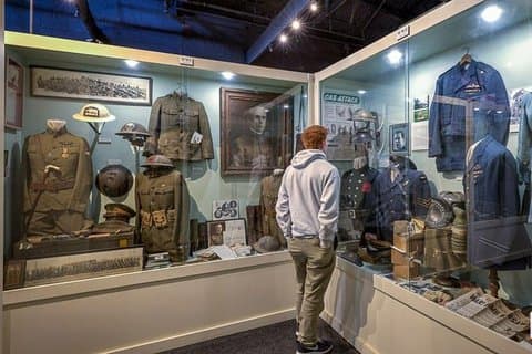 Sla de wachtrij over: toegangsbewijs Webb Military Museum Ticket