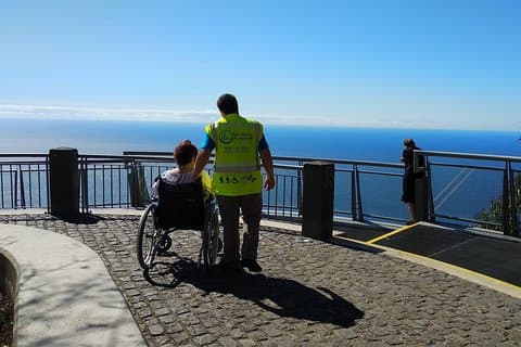 Rollstuhl Handicap Cabo Girão Halbtagestour