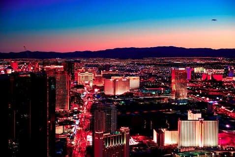 Ermäßigter Gruppenrundgang auf dem Las Vegas Strip mit Fotos und Champagner