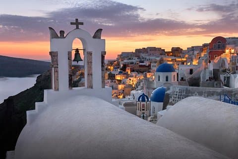 Santorini Volcanic Islands Cruise: Volcano,Hot Springs,Thirassia and Oia Sunset