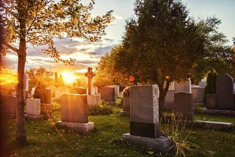 Chisinau Private Ghost Tour in Cemeteries