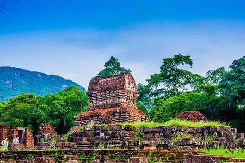 Private My Son Sanctuary Tour with Champa food