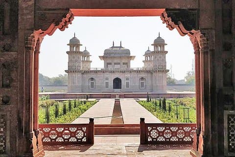 Tajmahal-Tour am selben Tag von Neu-Delhi mit Auto und Fahrer