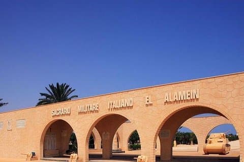 Von Alexandria: Tagesausflug nach El Alamein