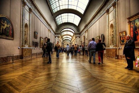 Tour privado de 3 horas no Museu do Louvre com guia turístico oficial