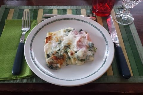 Small Group Market tour and Dining Experience at a Cesarina's home in Bergamo