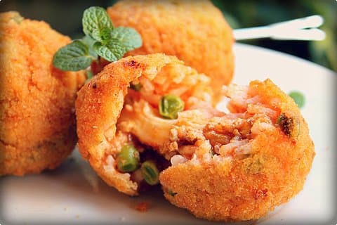 Cesarine：小グループマーケットツアーとメッシーナでの食事
