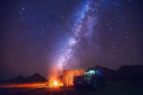 White Desert und Bahariya Oasis Tour von Kairo aus