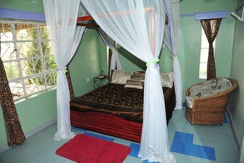 7 días Masai Mara, Lago Naivasha, Lago Nakuru y Amboseli Safari en Kenia