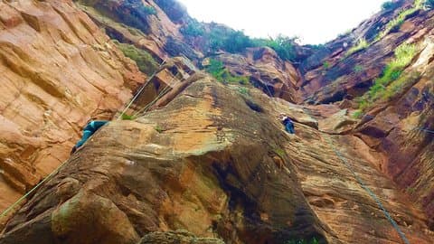 Tour privato - Canyon Climbing (Adventure)