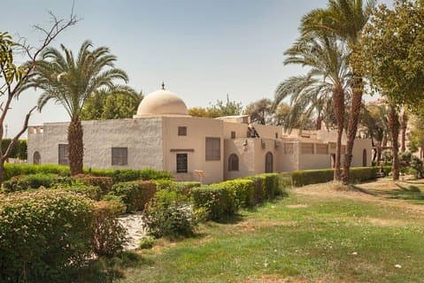 Ramesseum Temple and Carter House
