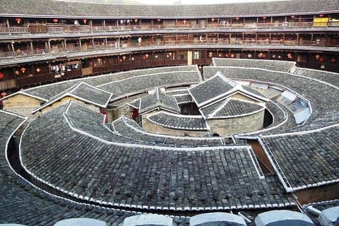 Tour Guide and Car: Private Day Tour to Gaobei Tulou Cluster from Xiamen
