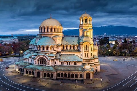 Tour privato a piedi tra le chiese di Sofia